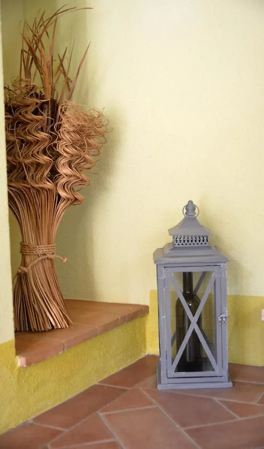 Vino Suite San Quirico dʼOrcia 0*,